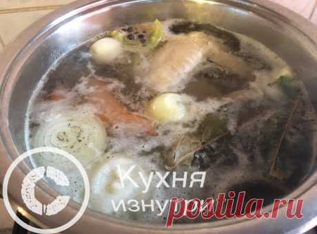 В какой воде варить курицу и другие продукты в горячей или в холодной. Разница есть | Кухня изнутри | Яндекс Дзен