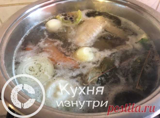 В какой воде варить курицу и другие продукты в горячей или в холодной. Разница есть | Кухня изнутри | Яндекс Дзен