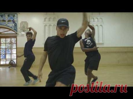 Röyksopp "Here She Comes Again" Choreography by TEVYN COLE