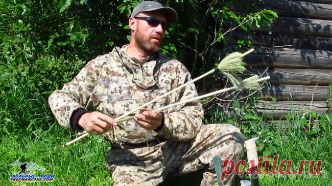 Изготовление стрел для лука в лесу без станков и оборудования Добрый день, в этой инструкции автор расскажет, как самостоятельно изготовить идеально прямые стрелы в условиях леса без специальных станков и оборудования, используя практически один нож.Вы наверное видели американские фильмы, в которых главный герой заходит в лес с одним ножом и в течение дня