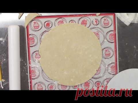 How to prepare your dough for Pretty Pie Crusts!