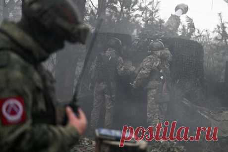 Военкор предрек новую «Азовсталь» для Украины. Российская армия стремится окружить Авдевку, чтобы взять город в кольцо и вынудить его защитников сдастся, как это было с «Азовсталью». Об этом заявил военкор Андрей Коц.