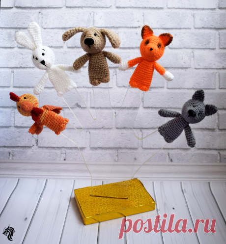 PDF Пальчиковый театр. FREE amigurumi crochet pattern. Бесплатный мастер-класс, схема и описание для вязания амигуруми крючком. Вяжем игрушки своими руками! Пальчиковые игрушки, куклы, сказка, зверюшки, мышка, волк, лиса, петух, заяц, мишка. #амигуруми #amigurumi #amigurumidoll #amigurumipattern #freepattern #freecrochetpatterns #crochetpattern #crochetdoll #crochettutorial #patternsforcrochet #вязание #вязаниекрючком #handmadedoll #рукоделие #ручнаяработа #pattern #tutorial #häkeln #amigurumis