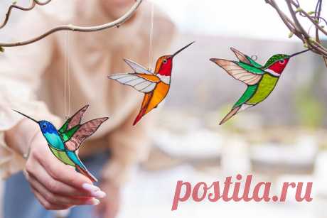 Colibrí suncatcher ventana colgantes Conjunto de 3 colibríes Regalo amante de las aves Decoración de vidrieras Regalo para mamá Decoración de pájaros de vidrio - Etsy Chile