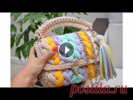 Crocheting Multicolored Marshmallow handbag Вязание разноцветной сумочки Зефирки из остатков пряжи Add your likes and comments under this video, subscribe and click on the bell. Thanks! Video master class on crocheting a multicolored Marshmallow han...
