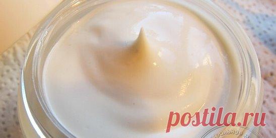 Сегодня покажу в картинках процесс как сделать крем для лица,...