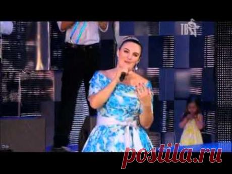 Елена Ваенга. Славянский Базар 2015. Сольный концерт. - YouTube