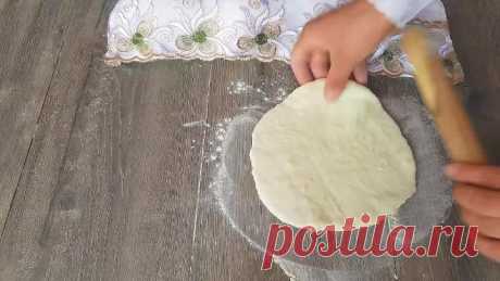 Долго искала ЭТОТ рецепт! Добавьте ЕГО в тесто! Нежные и вкусные ЛЕПЕШКИ на