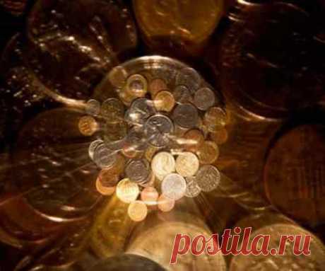 Как провести приворот на деньги и удачу - читать в домашних условиях? Как провести ритуал на денежное благополучие. Сборник приворотов на деньги в домашних условиях 100% Лучшие ритуалы, Магический приворот Издревле люди обращались к магическим ритуалам, чтобы приворожить в свою жизнь то, чего им недоставало, так наши бабушки знали как приворожить к себе деньги,