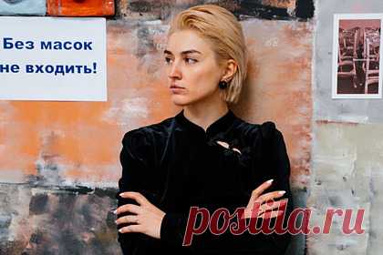 Лишенная детей из-за цвета волос дагестанка обвинила бывшего мужа в избиении. Лишенная детей из-за цвета волос жительница Дагестана Нина Церетилова обвинила бывшего мужа и его родню в избиении. Ее экс-супруг Магомед заявил, что заболел COVID-19. Женщина, опасаясь за здоровье детей, вместе с врачом детской поликлиники приехала к родителям Магомеда в Буйнакск, чтобы взять тесты.