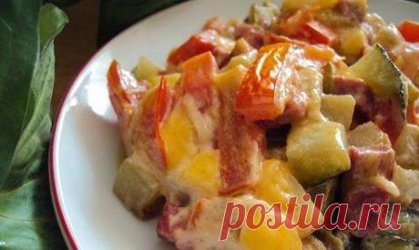 Кабачковая запеканка.Безумно вкуснo!! Быстро, легко и ОЧЕНЬ вкусно! Рецепт совсем простой. !! Более подробно о рецепте можете узнать в источникe: шеф-повар Одноклассники, по ссылке fastppc.net/uUeU Рекомендуем посмотреть!!! Приятного аппетитa

Дорогие кулинары! Чтобы не потерять рецепт, жмите &quot;Класс!&quot;, а потом &quot;поделиться&quot;. Рецепт будет на вашей стене В Одноклассники. Всё ОК!