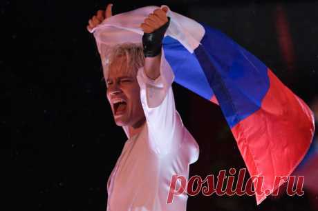 «Содержание выше всяких похвал». Зрители поддержали клип SHAMANа «Мой бой». Песня нашего времени и нашей страны, правда про Донбасс и его героев, а слова и видеоряд вызывают дрожь — что пишут пользователи Сети про новый клип SHAMAN-а «Мой бой».