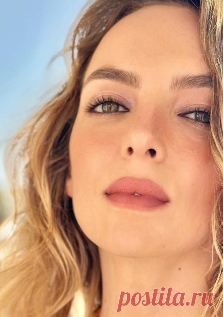 Джоди Комер