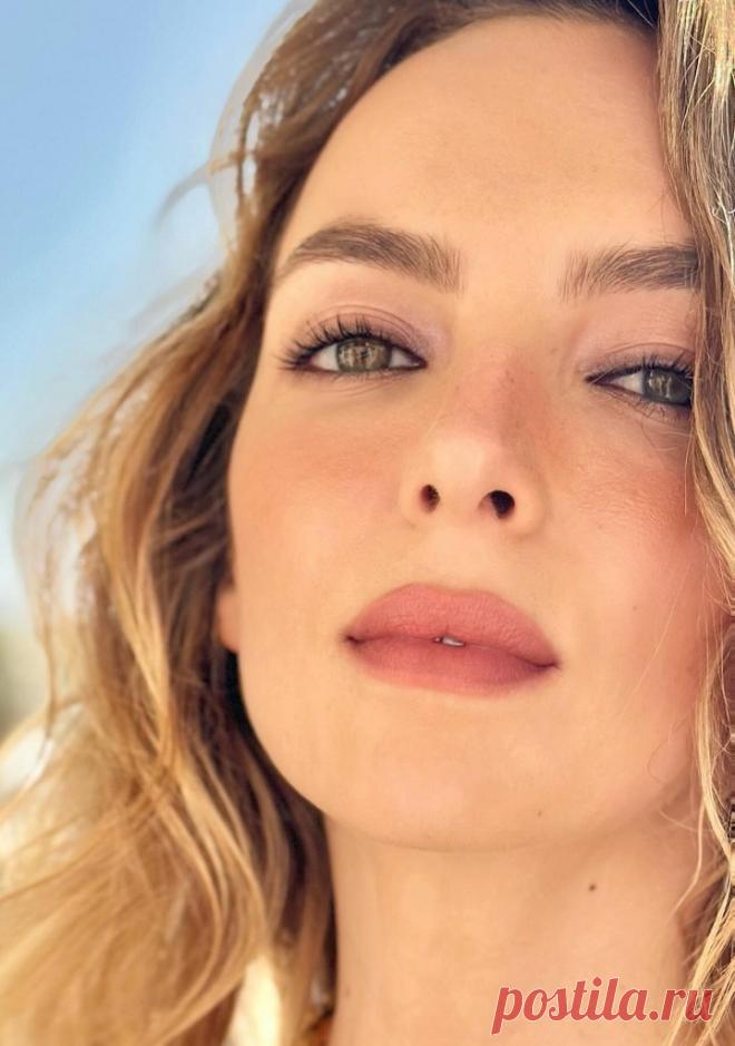 Джоди Комер