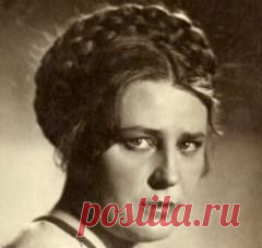 Сегодня 05 апреля в 1973 году умер(ла) Алла Тарасова