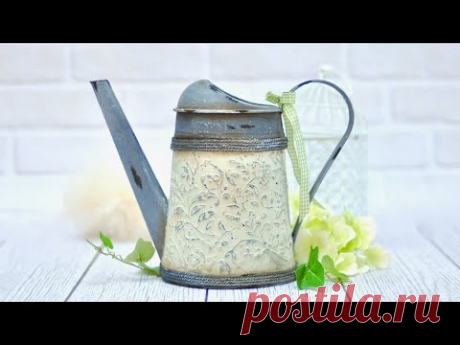 Zielona konewka ozdobiona reliefami z foremki teksturowej - DIY tutorual