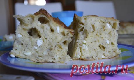 Hleb i so: Naopaka gibanica