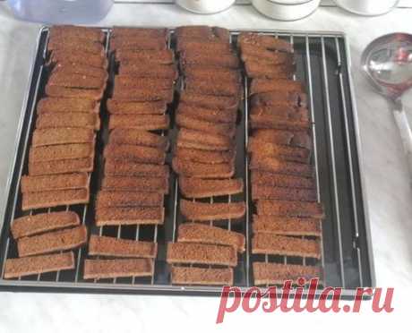 Рецепт кваса из бородинского хлеба.