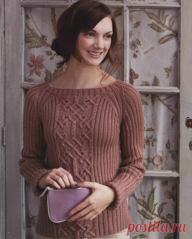 Пост на стене Джемпер Fitted Raglan Журнал Creative Cables: 25 Innovative Designs in Debbie Bliss Rialto Yarns