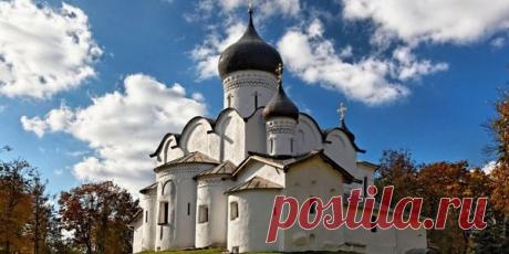 Как правильно заходить в православный храм | Кириллица | Яндекс Дзен