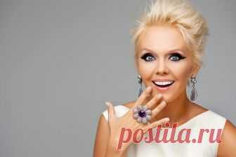 Певица Валерия обнажилась для нового выпуска журнала 