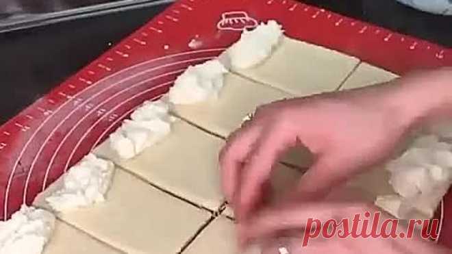 Творожные булочки с начинкой (ингредиенты в описании видео)