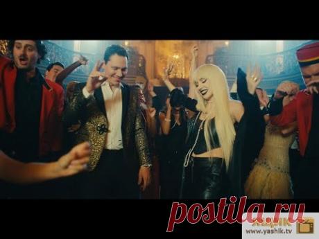 Видео: Tiësto & Ava Max - The Motto Прикольное видео и подборка клипов на популярные песенные композиции как классиков, так и современных исполнителей.