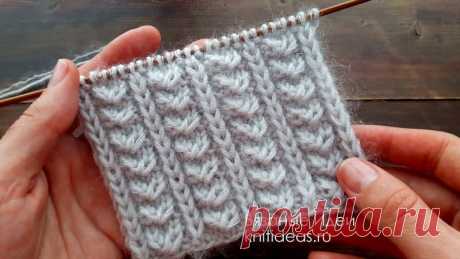 ПОТРЯСАЮЩИЙ, ОБЪЕМНЫЙ узор для шапки!

#узор_спицами@knit_best

Модификация узора "Гусиные лапки."

Источник: https://youtu.be/aSM9vvFuC3Y