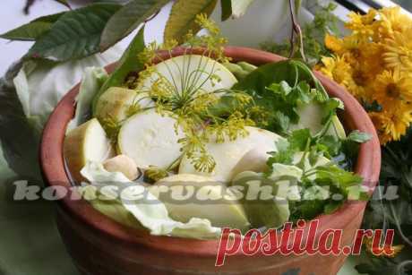 Квашеные кабачки с капустой - рецепт с фото