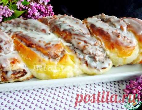 Сдобная плетенка с орехами – кулинарный рецепт