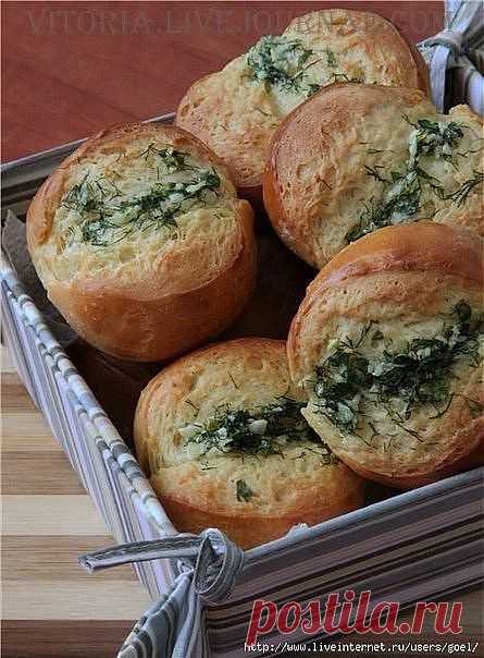 Чесночные булочки.