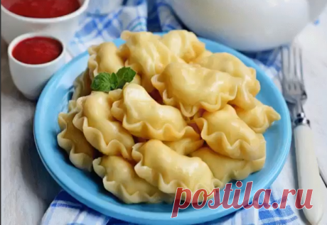 ВОЗДУШНЫЕ ДРОЖЖЕВЫЕ ВАРЕНИКИ НА ПАРУ
Воздушные дрожжевые вареники на пару , особенно актуально готовить в сезон ягод. Очень вкусные, нежные с сочной начинкой и со сметанкой! Хотя и с несладкой начинкой они тоже хороши. В общем - экспе…