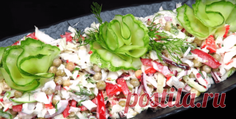 Салат с пекинской капустой и крабовыми палочками - рецепт приготовления с фото