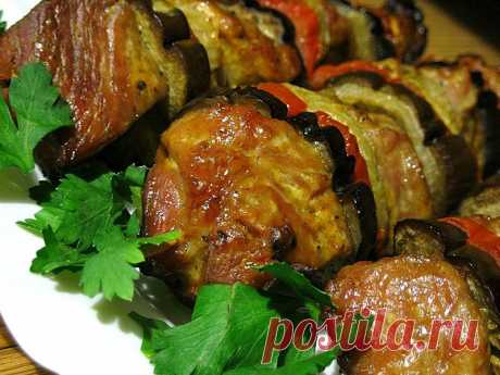 Мясо с баклажанами «по-праздничному» (рецепт в картинках)