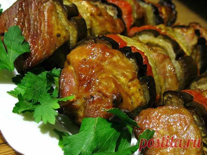 Мясо с баклажанами «по-праздничному» (рецепт в картинках)