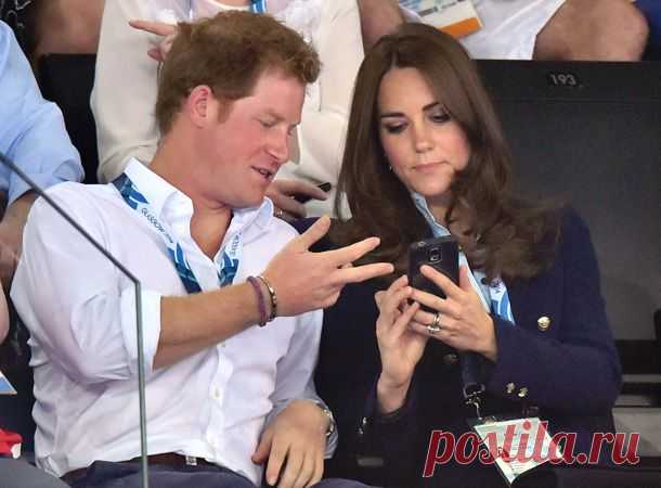 Принц Уильям, герцогиня Кэтрин и принц Гарри посетили Игры Содружества, HELLO! Russia