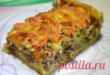 Открытый мясной пирог - У нас так Открытый мясной пирог (из картофельного теста) Буду готовить ещё не раз ● Ингредиенты: Для теста: ● 200 г картофеля (одна большая картофелина или две средние) ● стакан муки...