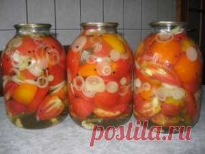 Маринованные помидоры с луком и растительным маслом