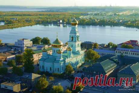 ЕЛЕНА ЛЕВЧЕНКО (Малева)
Россия, СЫЗРАНЬ