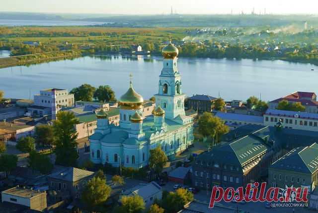 ЕЛЕНА ЛЕВЧЕНКО (Малева)
Россия, СЫЗРАНЬ
