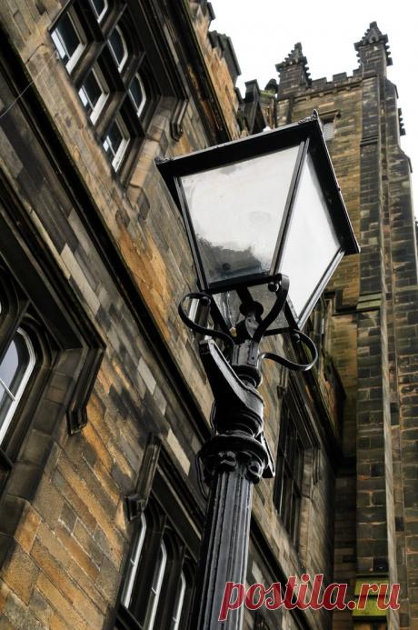 Найдено на сайте 500px.com.