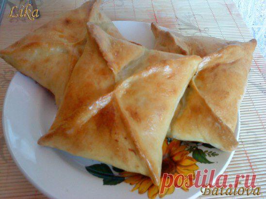 ВКУСНАЯ САМСА – ее приготовление, дело несложное и не хлопотное! Я ПРЕДЛАГАЮ ВАМ СУПЕР ВКУСНЫЙ РЕЦЕПТ!!! ПОПРОБУЙТЕ, ЭТО ОЧЕНЬ ВКУСНО И ОЧЕНЬ ПРОСТО! Подробный рецепт смотрим здесь: http://kulinarnie-retsepti.ru/vypechka/nesladkaya-vypechka/prigotovlenie-samsy