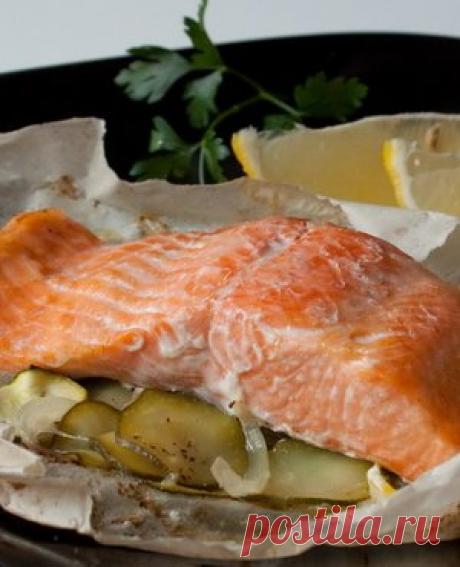 Лосось с цуккини в конверте: как приготовить - проверенный пошаговый рецепт с фото на Вкусном Блоге
