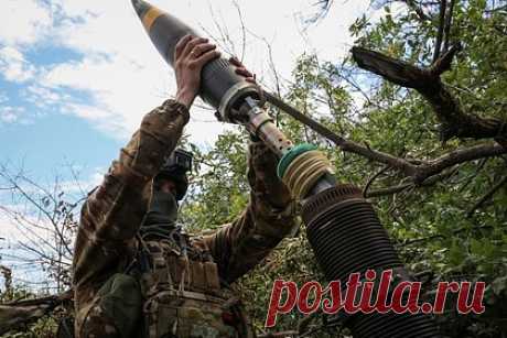 ВСУ обстреляли приграничный российский регион. Вооруженные силы Украины (ВСУ) обстреляли село Большетроицкое в Белгородской области. Об этом сообщил глава приграничного региона Вячеслав Гладков. В результате случившегося повреждены два объекта торговли, в четырех домовладениях выбиты окна, а также посечены фасады, заборы и крыши.