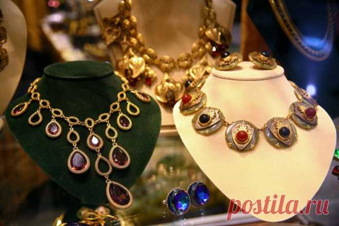 MODA.RU :: XIII выставка «Бижутерия от винтажа до наших дней»
11 - 13 сентября, с 11:00 до 21:00
10 сентября в 19:00 -- Официальное открытие выставки.
Москва, "Амбер-Плаза", Краснопролетарская улица, 36
Аккредитация СМИ: step-as-project@yandex.ru