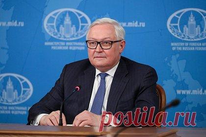 МИД России отреагировал на контрмеры США по ДСНВ. Вашингтон предупреждал Москву о контрмерах по Договору о мерах по дальнейшему сокращению и ограничению стратегических наступательных вооружений (ДСНВ), выдвигая при этом свои условия, однако Россия не приемлет ультиматумов. Об этом заявил замглавы российского МИД Сергей Рябков.