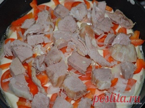 Как приготовить пицца быстрее просто не бывает, жаренная на сковороде - рецепт, ингредиенты и фотографии