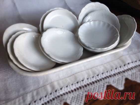 (255) Butter pats .... Ironstone | Antique Ironstone