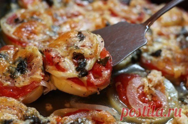 Как приготовить блюдо "кабачки запеченные с луком и помидорами." - рецепт, ингридиенты и фотографии | sloosh