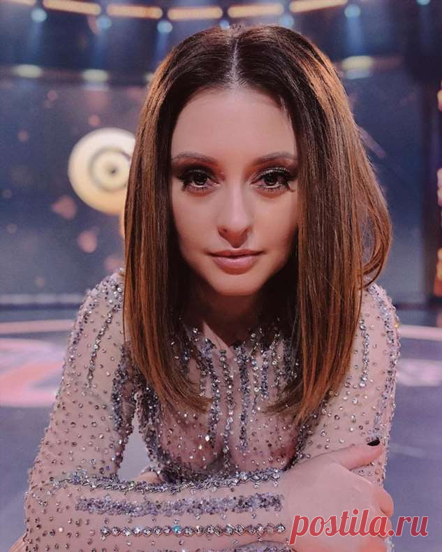 Идет или не идет? Снимок Марии Кравченко с короткой стрижкой разделил фанатов на два лагеря . Милая Я